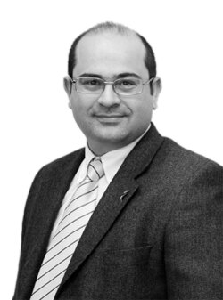 Δημήτριος Καραχάλιος, Παθολόγος – ογκολόγος, Ιατρικό Διαβαλκανικό Κέντρο, μέλος Ελληνικής Αντικαρκινικής Εταιρείας, Παράρτημα Θεσ/νίκης