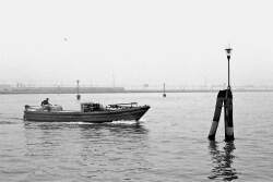   © ΓΙΑΝΝΗΣ ΟΙΚΟΝΟΜΟΥ. 10 επιγραμματικές πληροφορίες για τη Βενετία.