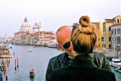   © ΓΙΑΝΝΗΣ ΟΙΚΟΝΟΜΟΥ. 10 επιγραμματικές πληροφορίες για τη Βενετία.