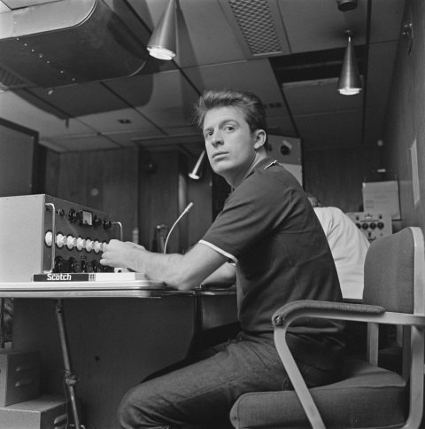 Αποκλειστική συνέντευξη Chris Blackwell: Ο ιδρυτής της δισκογραφικής εταιρείας Island Records μιλάει στην ATHENS VOICE