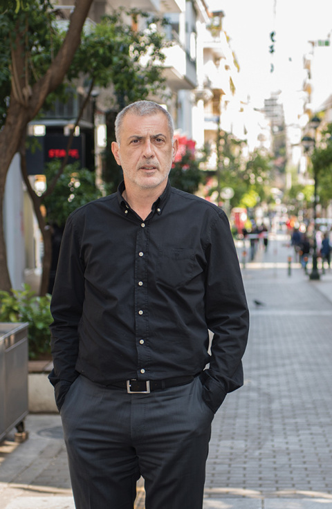 Ο Γιάννης Μώραλης. 