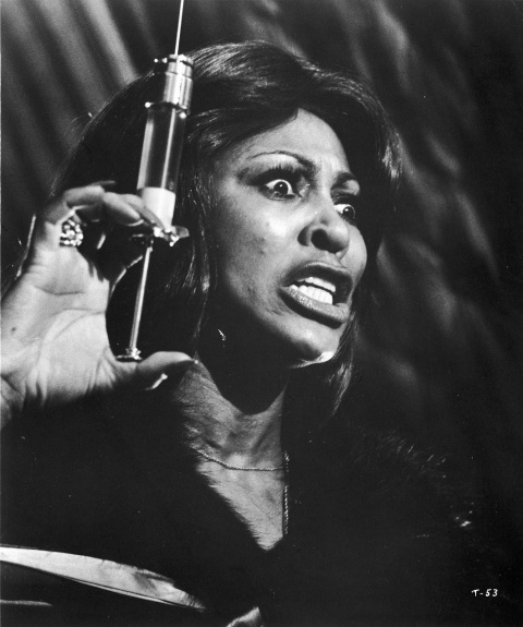 Η ζωή, η μουσική και το look της μεγάλης Tina Turner 