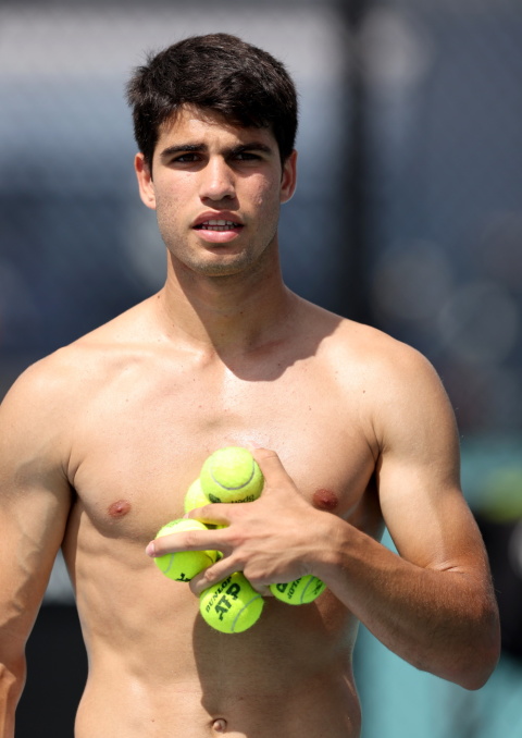 Όταν ο Καρλος Αλκαραθ συνάντησε το πεπρωμένο του.