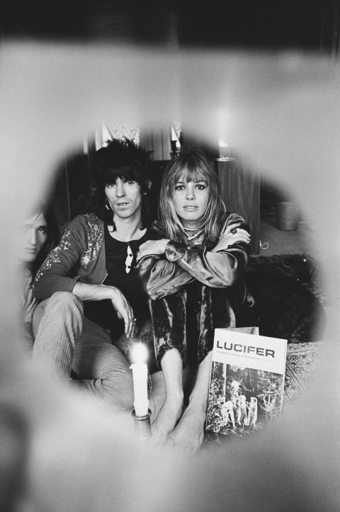Anita Pallenberg: Η γυναίκα που ερωτεύτηκαν (σχεδόν) όλοι οι Rolling Stones