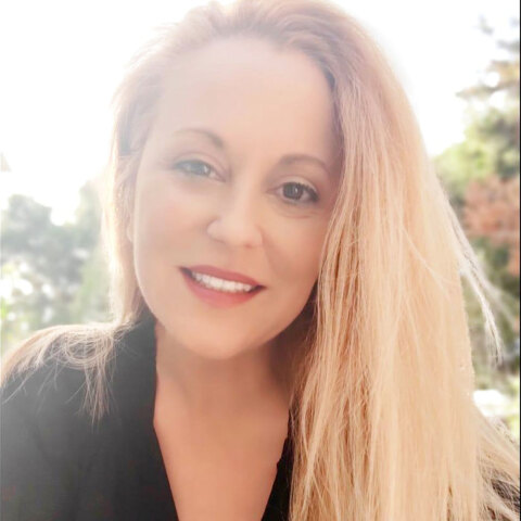 Έλενα Συρμαλή