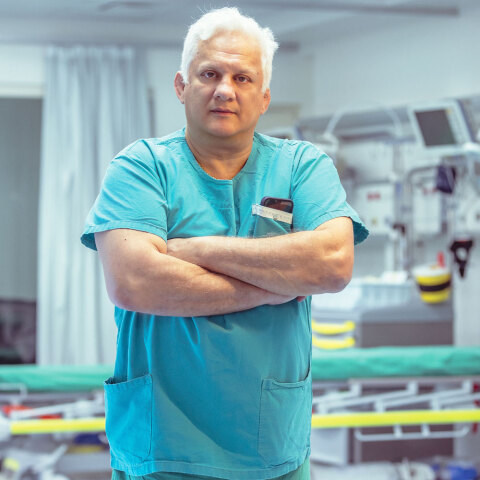 Θέμης Χαμογεωργάκης | Διευθυντής Β΄ Χειρουργικού Τμήματος & Υπεύθυνο Καρδιοχειρουργό Μεταμοσχεύσεων Καρδιάς-Πνευμόνων