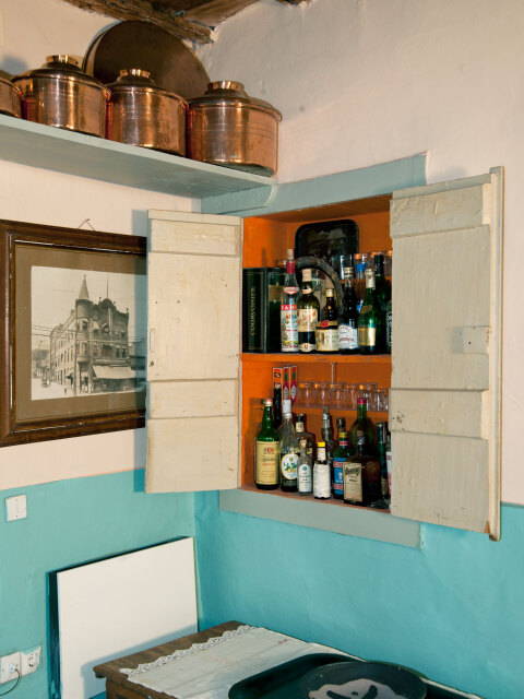 Στην Οικία και Ατελιέ Τέτση