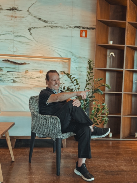 Γιάννης Πάριος: Όλη μας η ζωή είναι ένα ναυάγιο