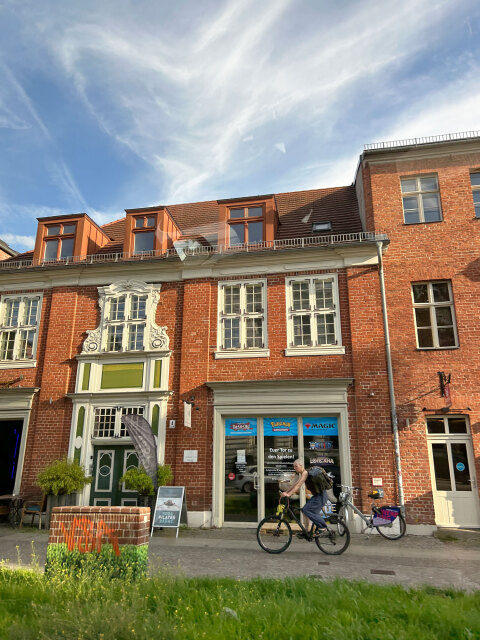 Σπίτι στο Ολλανδικό Τετράγωνο του Πότσνταμ, με την χαρακτηριστική αρχιτεκτονική από κόκκινο τούβλο του 18ου αιώνα