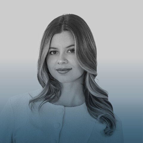 Κατερίνα Καμπόσου | Δημοσιογράφος