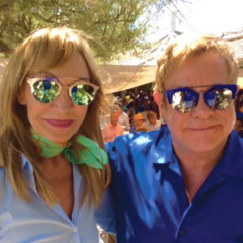 Μάρα Καρέτσου, Έλτον Τζον