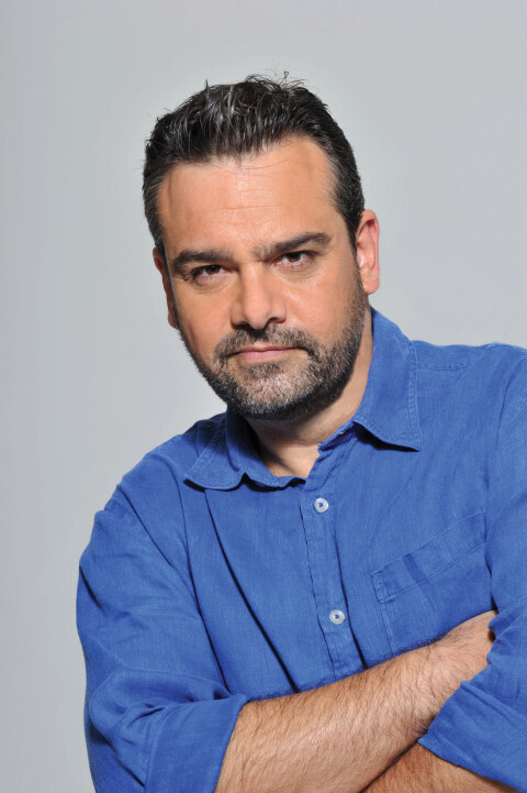 Δώρος Δημοσθένους - Τραγουδιστής