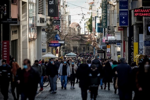 Ανοιχτά μαγαζιά: Πλήθος κόσμου και σήμερα στην Ερμού (εικόνες) | Athens  Voice