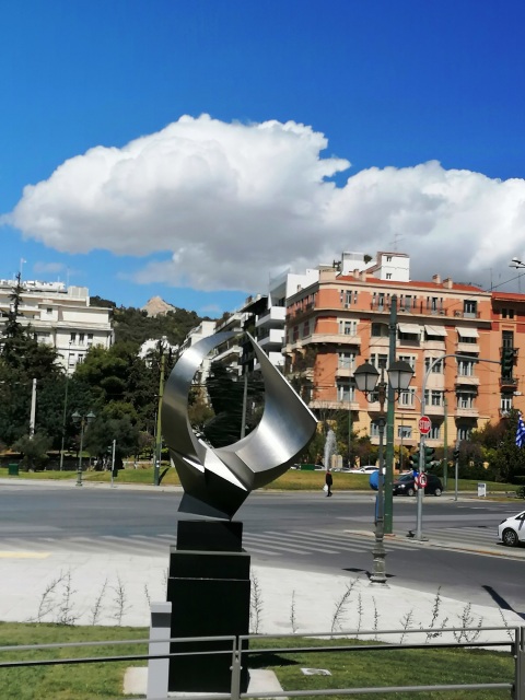 Το γλυπτό Ιστία 