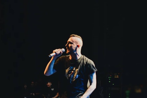 Ο ράπερ Μυστήριος Τύπος