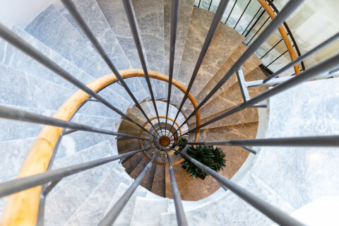 Τα σπειροειδή κλιμακοστάσια