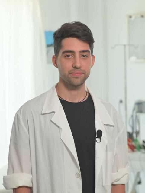 Θεόδωρος Βατίστας, Αγροτικός Γιατρός Ελαφονήσου