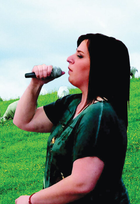 Γωγώ Τσαμπά