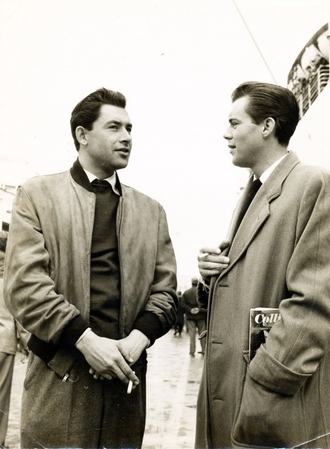 Ο Βασίλης Μάρος με τον Ντερκ Μπόγκαρντ