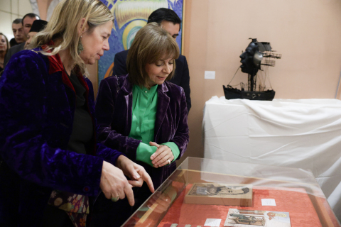 Η Πρόεδρος της Δημοκρατίας στο Μουσείο της Πόλεως των Αθηνών