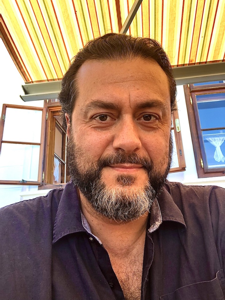 Άρης Αργύρης