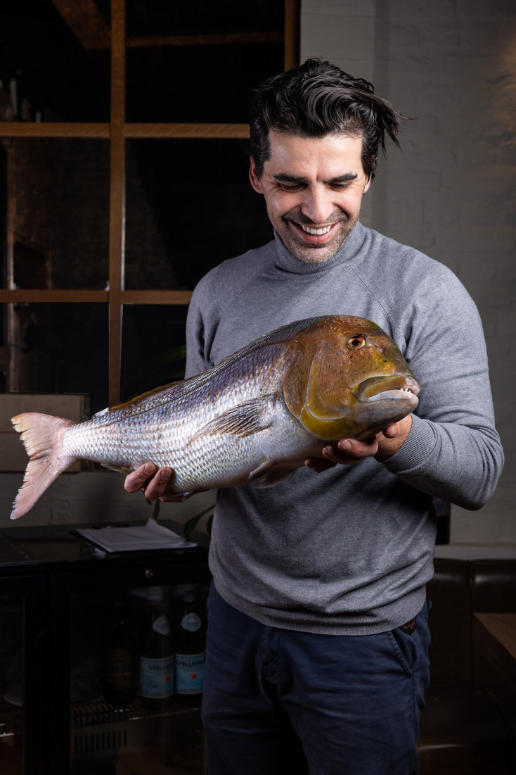 Ο Αστέριος Σουσούρας εξελίσσει το οικογενειακό εστιατόριο