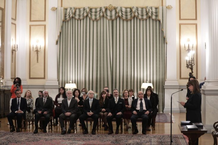 Η Κατερίνα Σακελλαροπούλου τιμάει τους εκπροσώπους της Τέχνης @ Θοδωρής Μανωλόπουλος