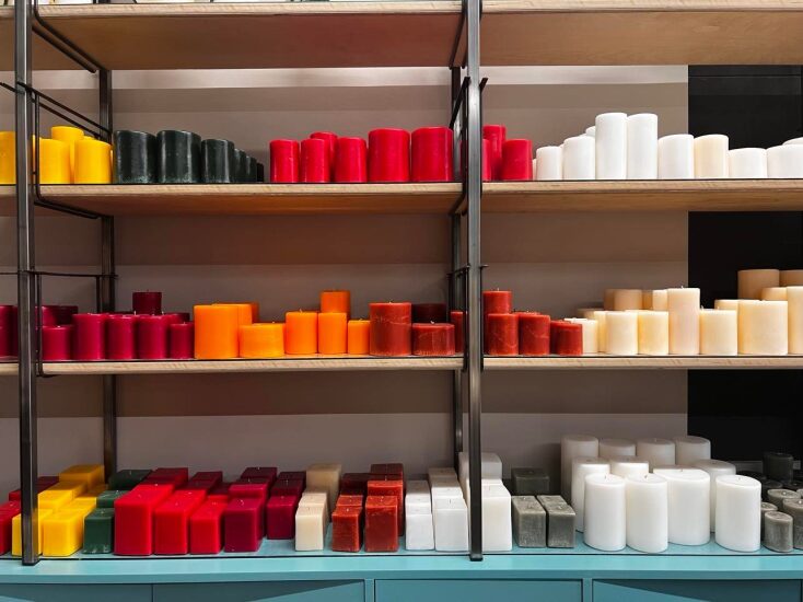 Kηροπλαστείο Αβράμης: Ένα εργαστήριο της Πάτρας φτιάχνει χειροποίητα κεριά από το 1898