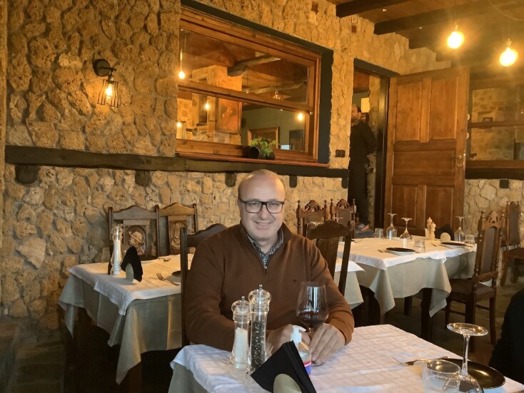 Στέφανος Λαφάρας, Εστιατόριο Χάραμα