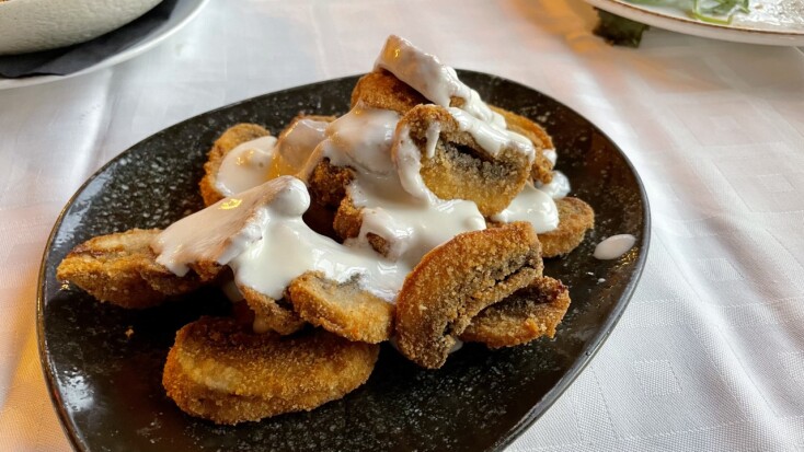 Εστιατόριο Χάραμα, Νάουσα, φρυγανιστά μανιτάρια με σος τυριών