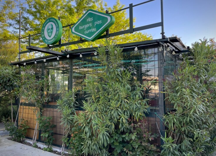 Ozi Donga - Ο Τρελός Αυστραλός