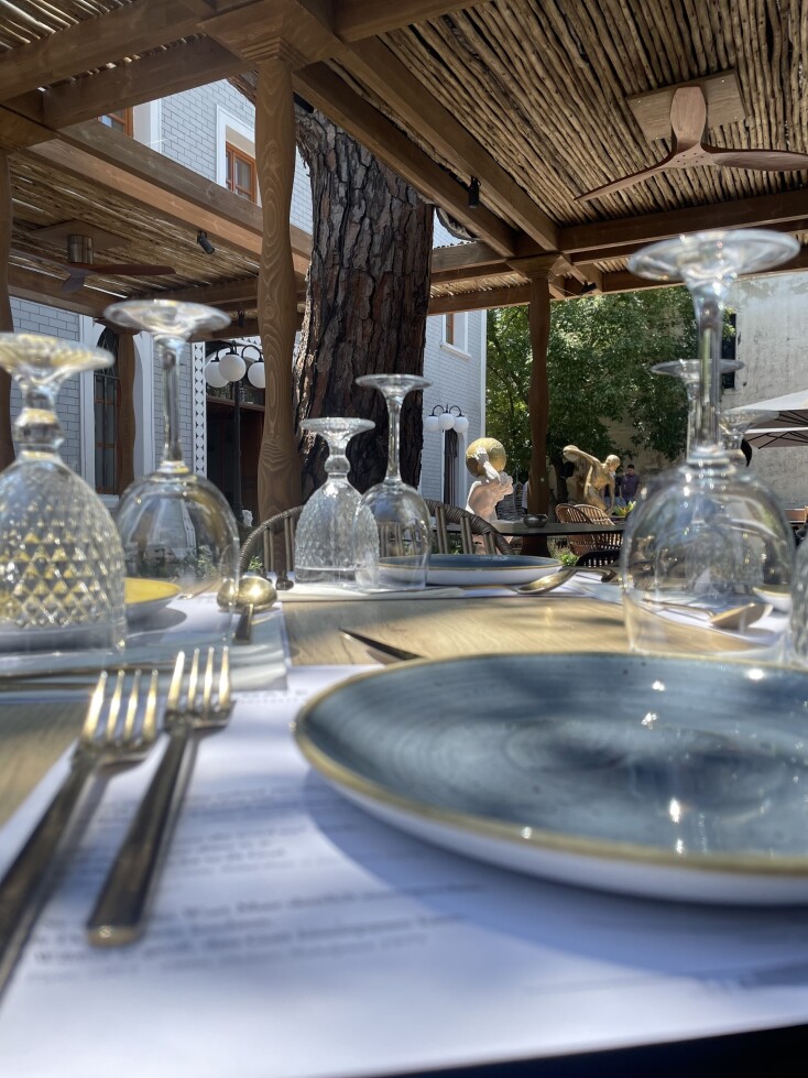 The Lost Sheep, Θάσος: Οι σεφ Γιάννης Μαρινόπουλος και Κυριάκος Τερλελές παρουσιάζουν μια συγκλονιστική μεσογειακή κουζίνα.