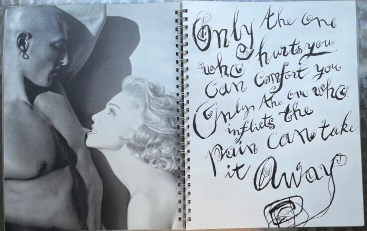 Σαν σήμερα το 1992, κυκλοφορεί το αμφιλεγόμενο βιβλίο «SEX» της Madonna