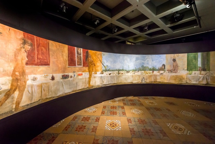 Φωτεινή Στεφανίδη: Η Σιωπηλή Ευωχία είναι ένα ατελείωτο εικαστικό τραπέζωμα 