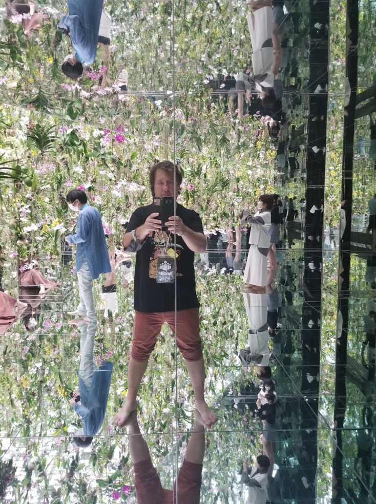 Την άνοιξη πάμε στην Ιαπωνία με τη Melodrakma Universal