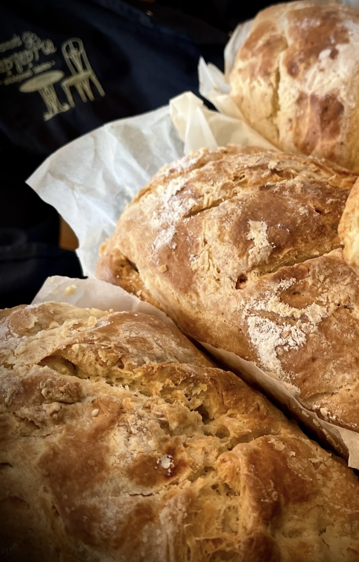 Δεσποινίς Μαργαρίτα, ψωμί