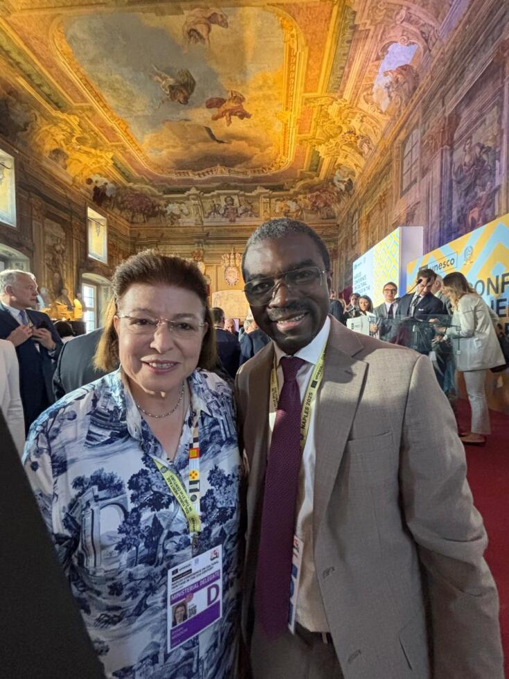 Η Υπουργός Πολιτισμού Λίνα Μενδώνη με τον Διευθυντή Παγκόσμιας Κληρονομιάς της UNESCO, Lazare Eloundou