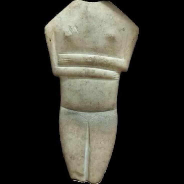 Μαρμάρινο Κυκλαδικό ειδώλιο γυναικείας μορφής, τύπου Σπεδού/Δωκαθισμάτων. Ύψος 35,56 εκ. Πρωτοκυκλαδική ΙΙ περίοδος (2500-2400 π.Χ.).