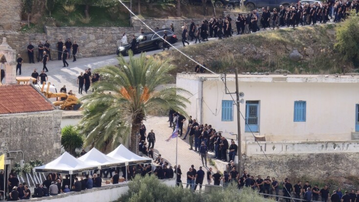 Βορίζια: Αυτήν την ώρα η κηδεία του 39χρονου Φανούρη Καργάκη