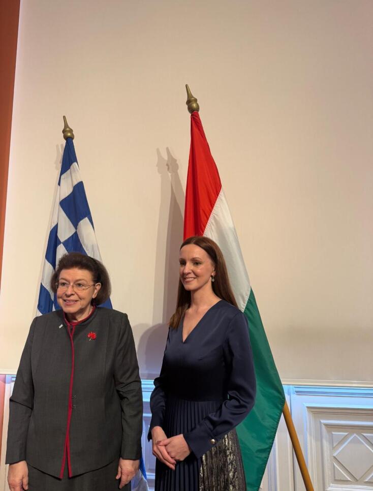 Η Υπουργός Πολιτισμού Λίνα Μενδώνη και η Υφυπουργός Πολιτισμού και Καινοτομίας της Ουγγαρίας Anita Kiss-Hegyi