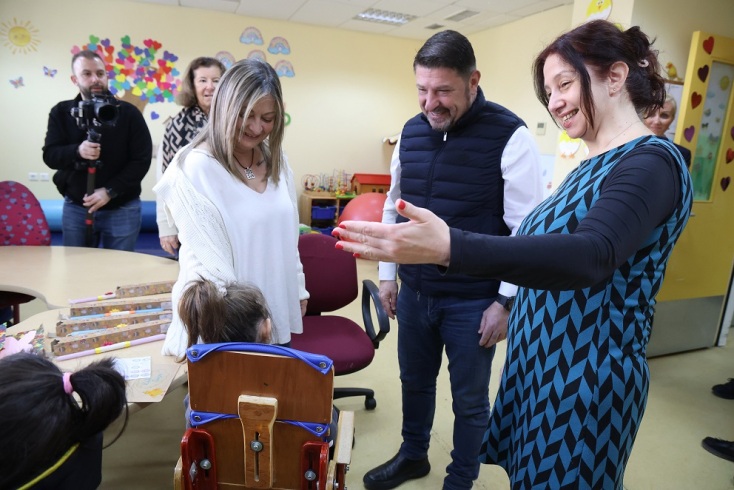 Νίκος Χαρδαλιάς: Χρηματοδοτούμε 23 δομές για 617 ΑμεΑ με 6,5 εκατ. ευρώ ετησίως