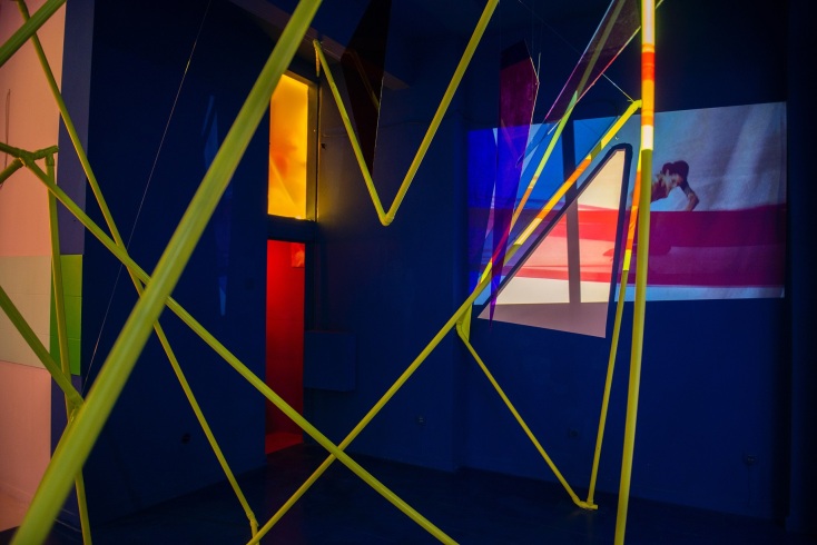 Οι καλλιτέχνες Apset και Δήμητρα Οικονόμου μιλούν για την εγκατάσταση +ΠΛΕΓΜΑ στη Θεσσαλονίκη, στον νέο χώρο που επεκτείνεται το café bar Εφημερίδα SKG