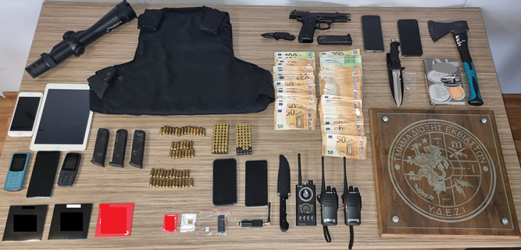 Τα αντικείμενα που κατέσχεσαν οι Αρχές