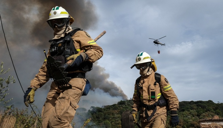 Φωτιά στα προάστια της Λισαβόνας