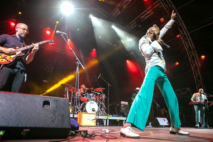 Φωτορεπορτάζ: Η συναυλία του Fantastic Negrito στην Τεχνόπολη μέσα από 30 εικόνες