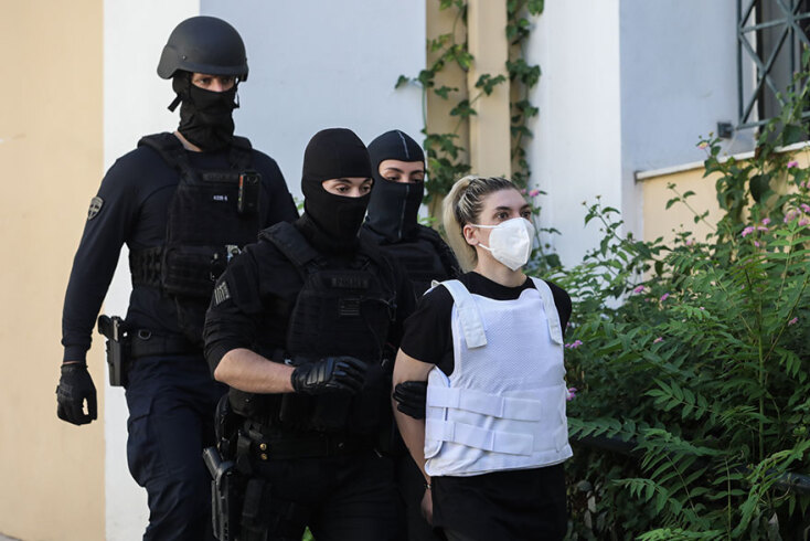 Η Ρούλα Πισπιρίγκου στα δικαστήρια της Ευελπίδων