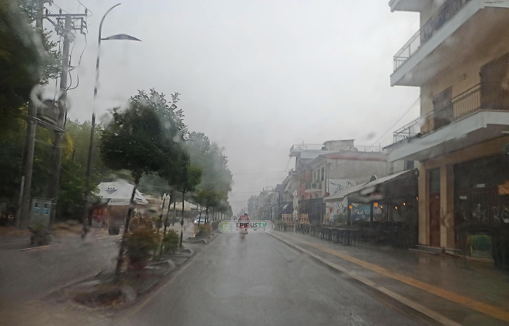 Ισχυρό μπουρίνι έπληξε τα Ιωάννινα