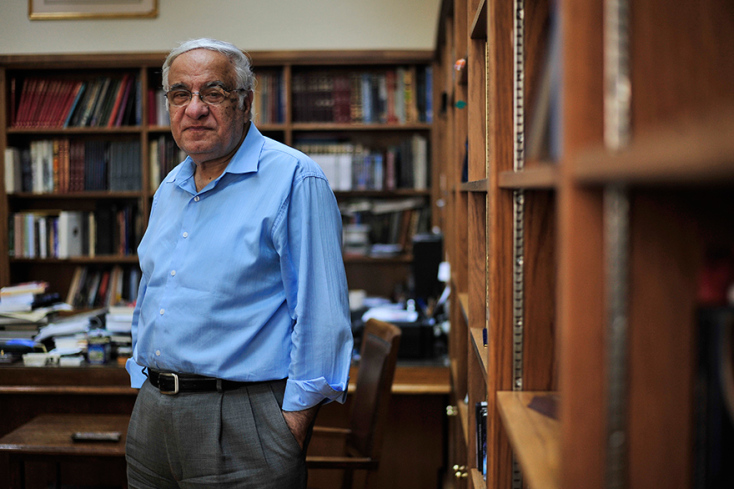 Ο Διονύσης Σιμόπουλος