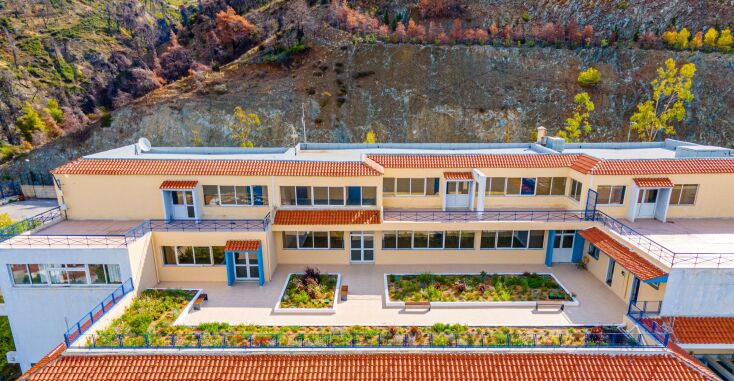 Η Αθηναϊκή  Ζυθοποιία αναβάθμισε δύο σχολικά κτίρια στη Βόρεια Εύβοια