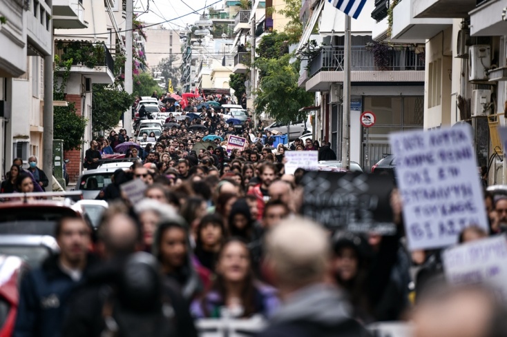 Διαδήλωση για την υπόθεση βιασμού και εκπόρνευσης της 12χρονης στον Κολωνό